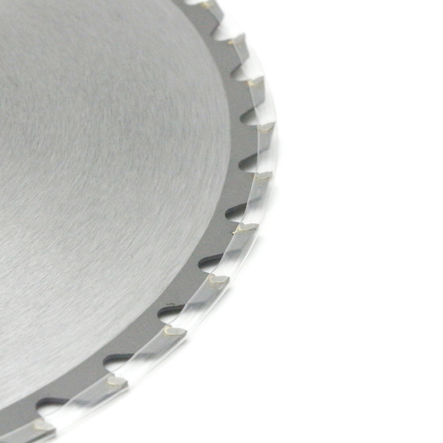 40 Teeth 25.4X255MM Carbide Cutting Blade For Stihl Husqvarna Echo Homelite Honda Robin Yamaha Sindaiwa McCulloch Solo Dolmar Tanaka Red Max Sears String Trimmer Brush Cutter (Arbor 25.4MM / Diameter 255MM)