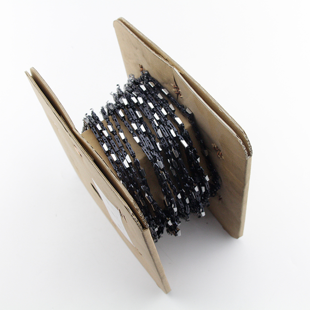 Holzfforma® 25FT Roll Full Chisel Saw Chain .3/8'' LP Pitch .043'' Gauge For Stihl Dolmar Echo McCulloch Homelite Jonsered Shindaiwa Makita Tanaka Efco Oleo Mac Oregon Carlton Chainsaw With 10PCS Matched Connecting links and 6 Boxes