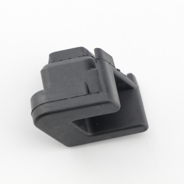 Aftermarket Stihl 044 046 MS440 MS460 MS341 MS361 084 088 Chainsaw Stop Buffer Crankcase Lower AV Buffer Replace OEM 1124 791 2800